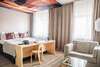 hotel_img